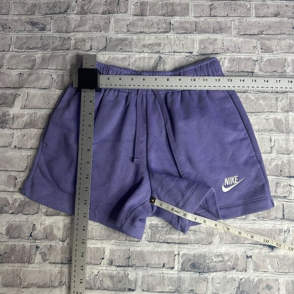 NWT Nike Women's Sportswear Club Fleece Mid Rise 3” Shorts Size XS - Picture 15 of 15